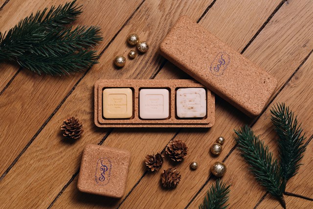 Coffret de Noël - Savon, shampoing & après-shampoing solide  4