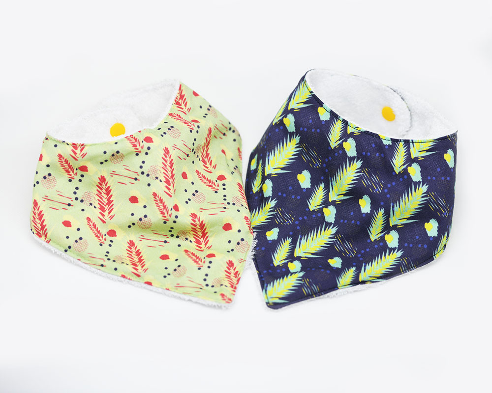 cadeau bébé bavoir bio