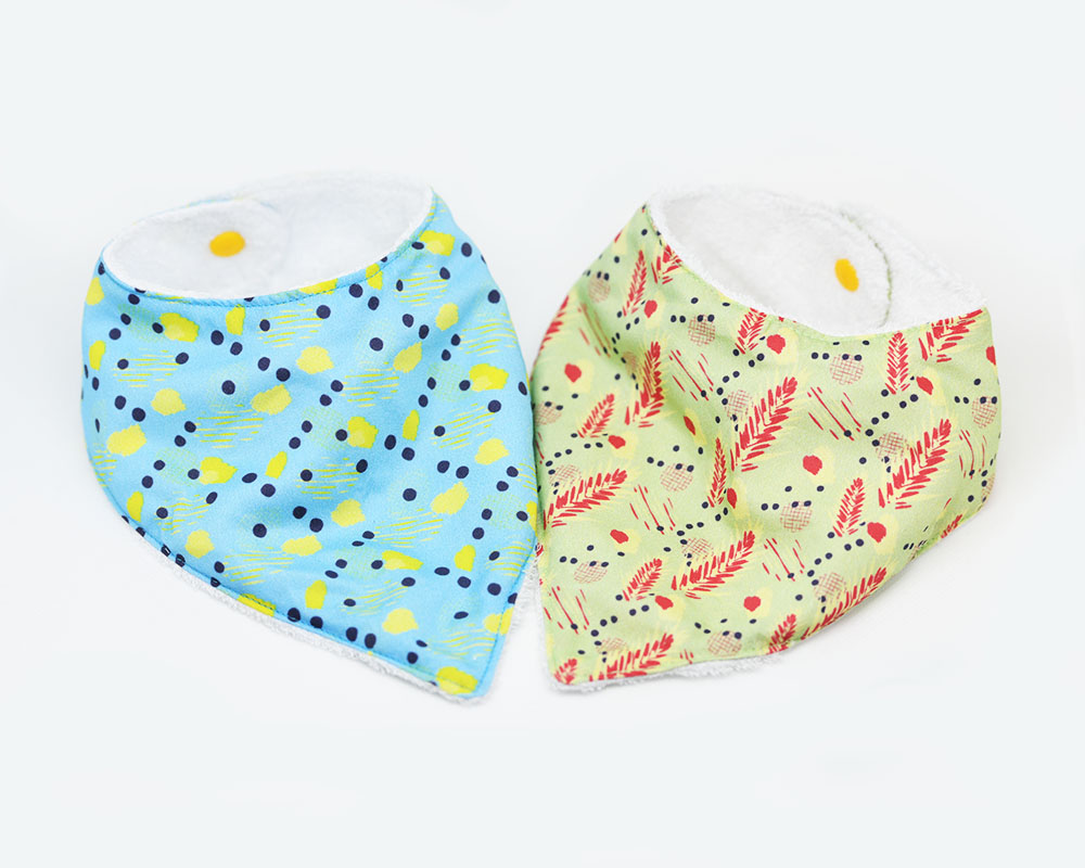 bavoir bandana en cadeau naissance bio