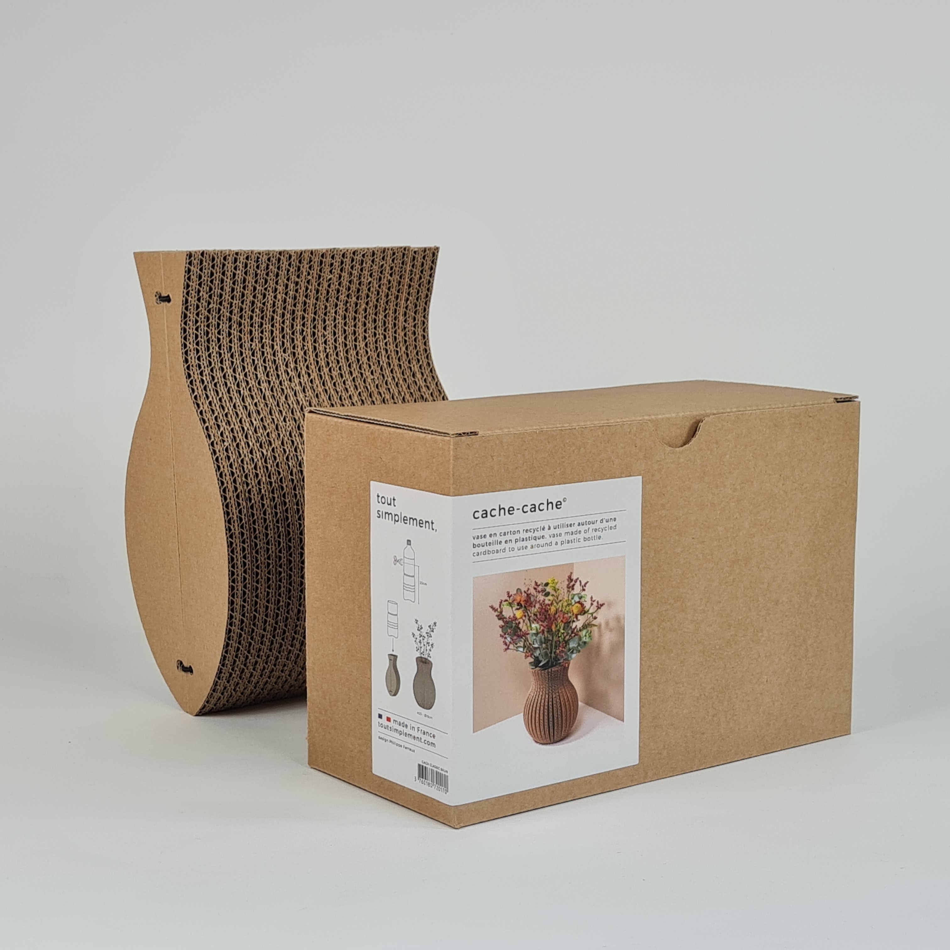 Vase en carton "cache-cache" classique 5