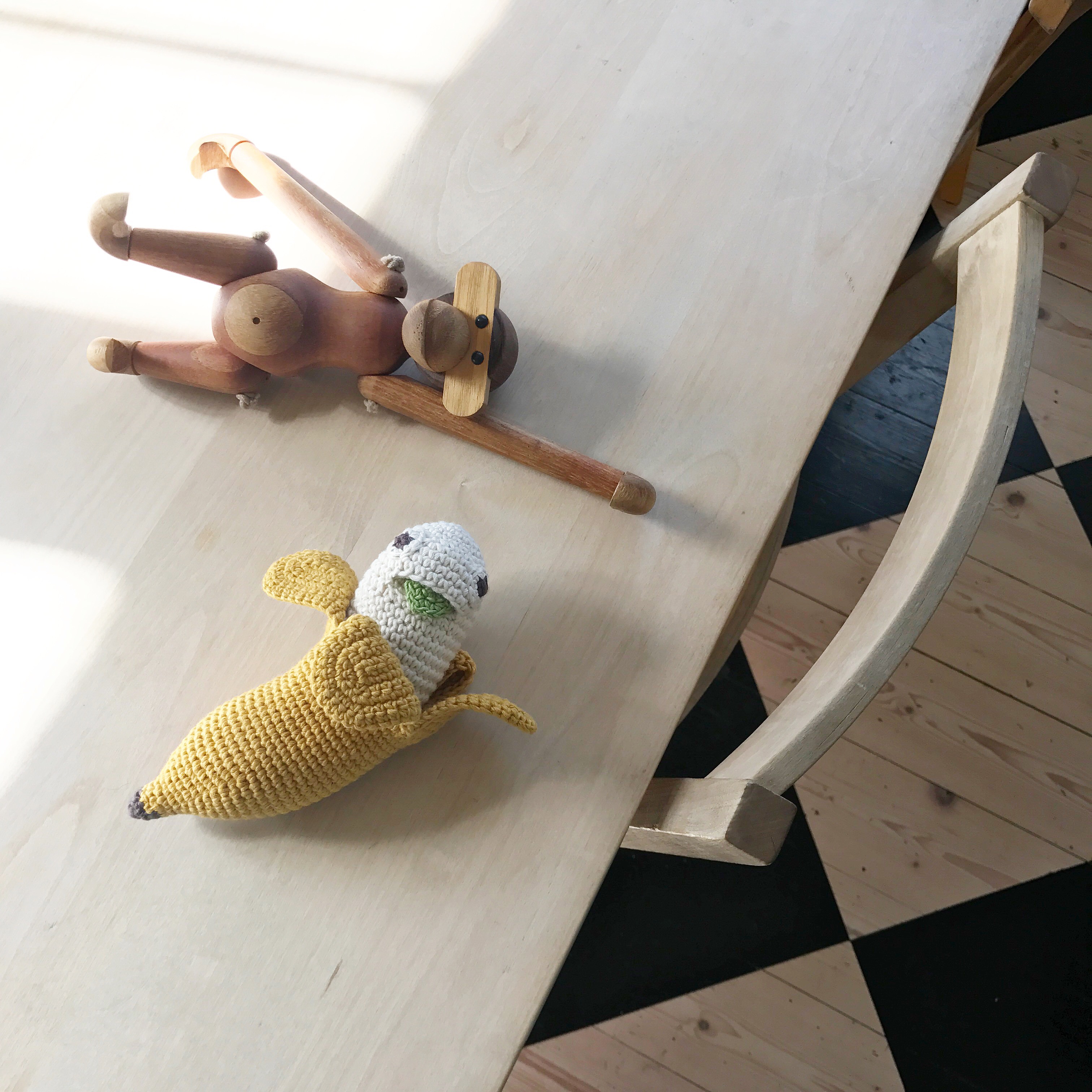 BARBARA LA BANANE - HOCHET POUR BÉBÉ EN COTON BIO 6