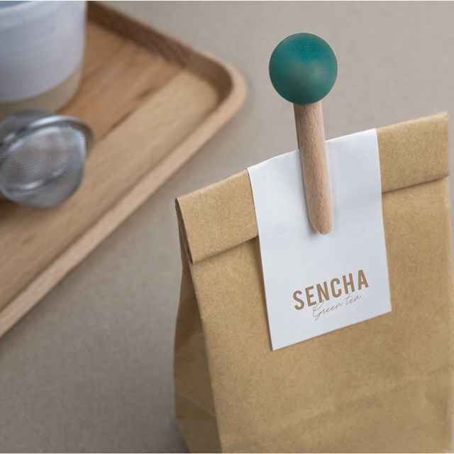 Lot de 12 pinces à sachet en bois "pince-mi" : couleurs - en vrac 7