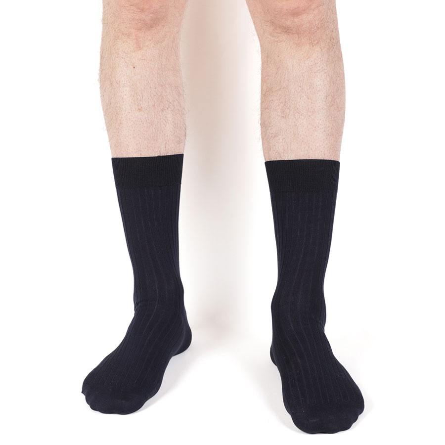 Chaussettes côtelées pour hommes bleues marine