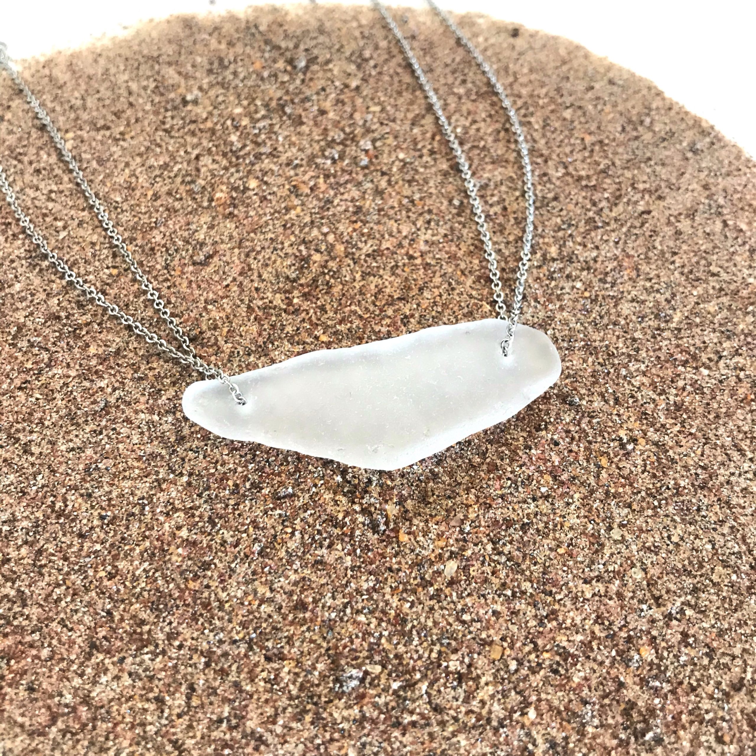 Collier RÉCIF en verre de mer Blanc - PIÈCE UNIQUE 3