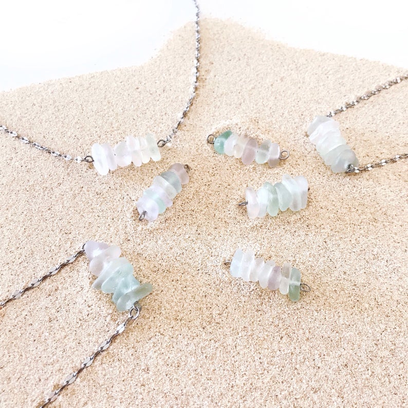 Collier RIVAGE Blanc en verre dépoli des plages 3