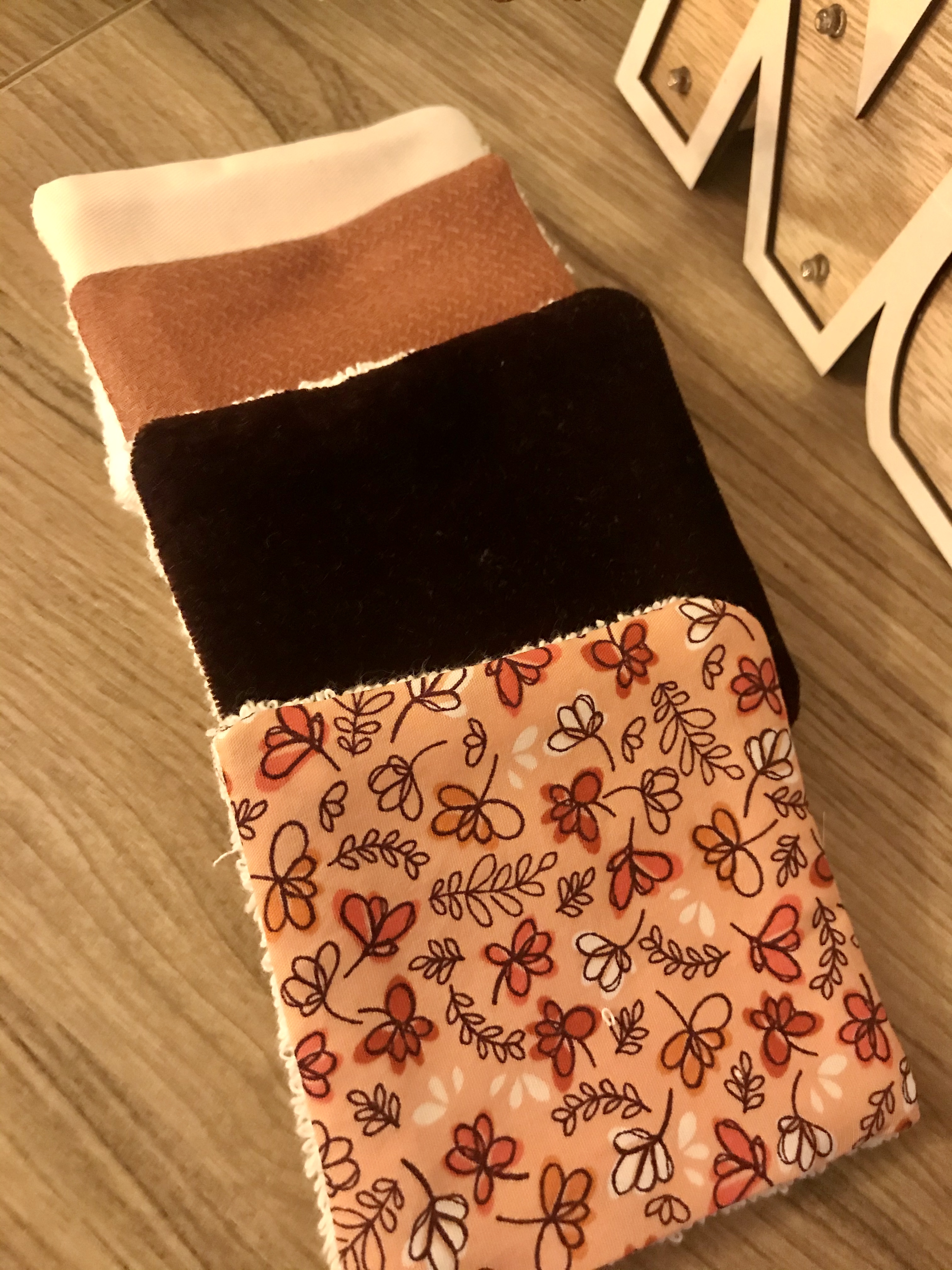 Lot de 4 cotons lavables - petites fleures oranges  2