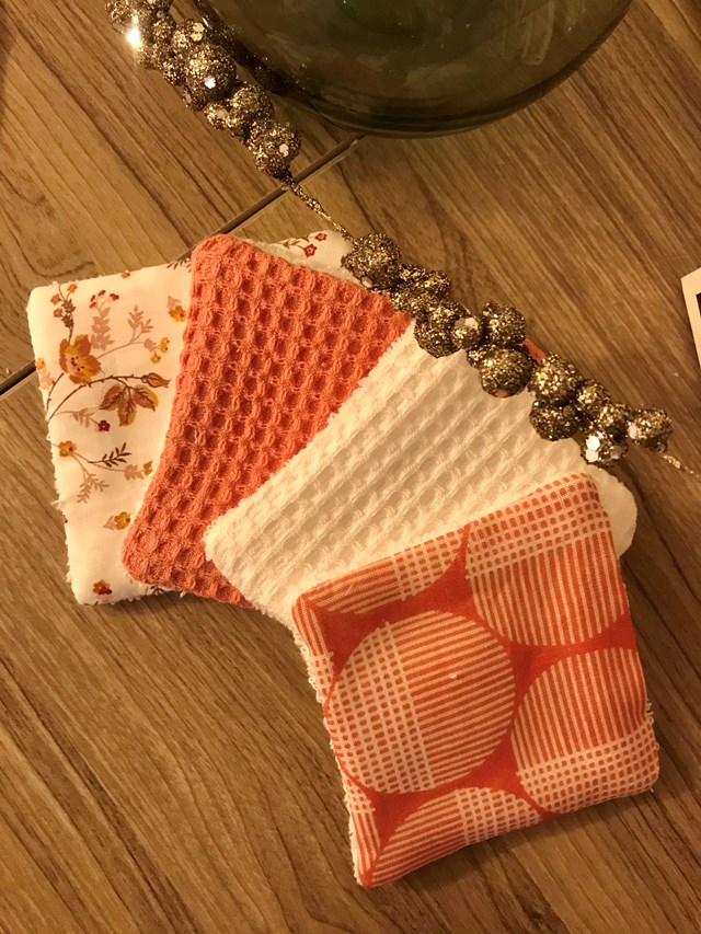 Lot de 4 cotons lavables - ronds oranges  2