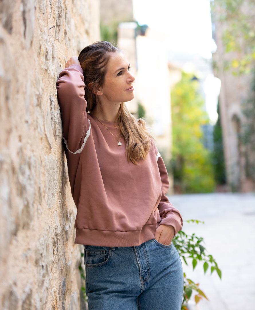 Sweat coloris vieux rose en coton biologique certifié GOTS