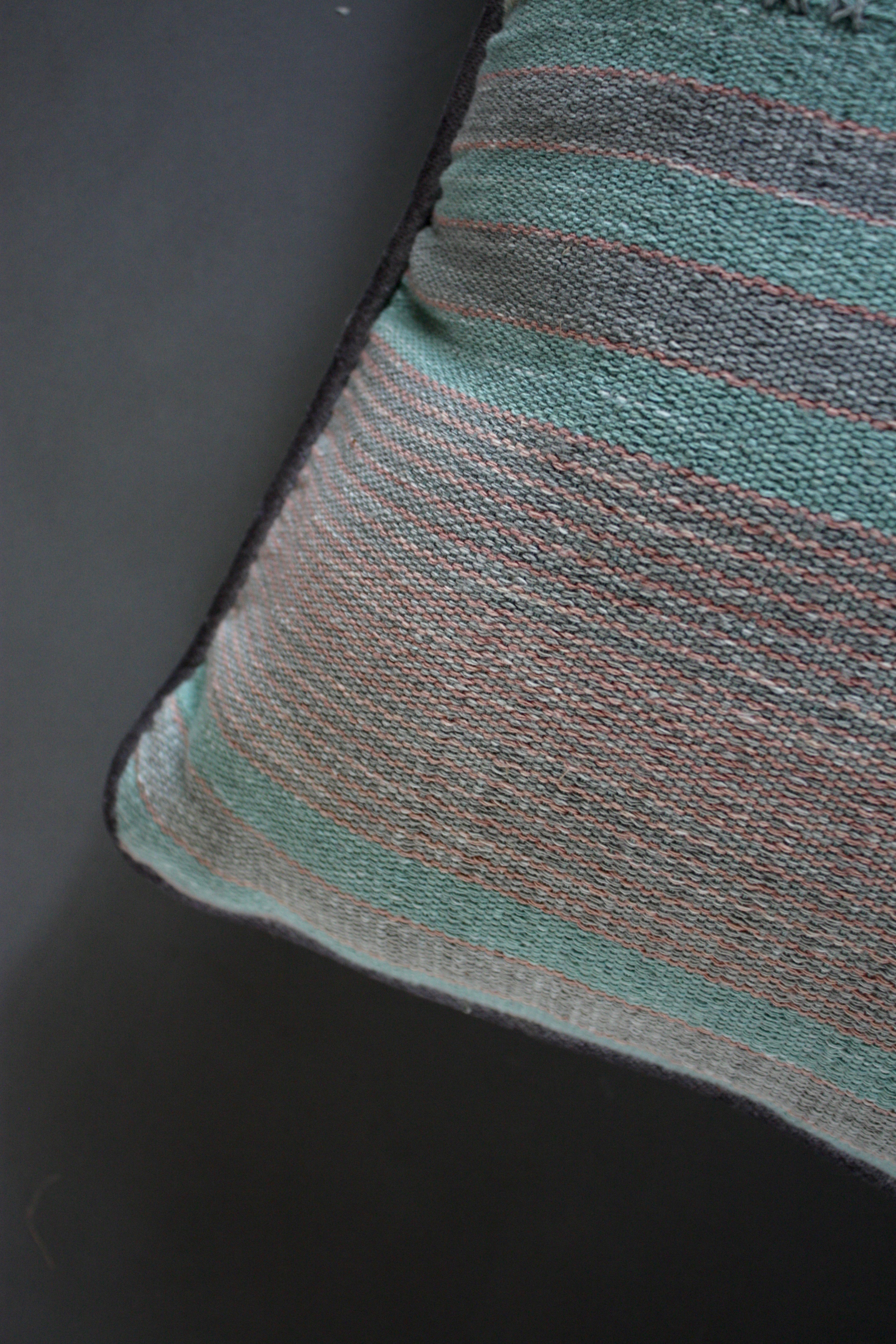 Coussin tissu vintage DPBKK 5