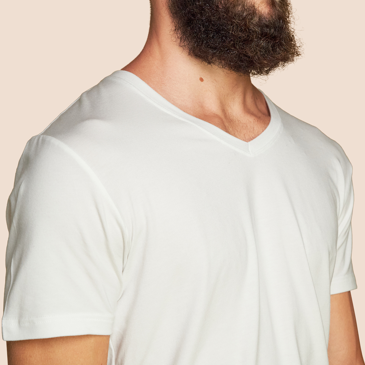 Tricot de peau hommes blanc crème