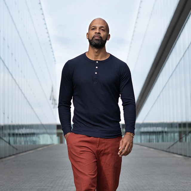 Henley bleu marine tencel et laine mérinos