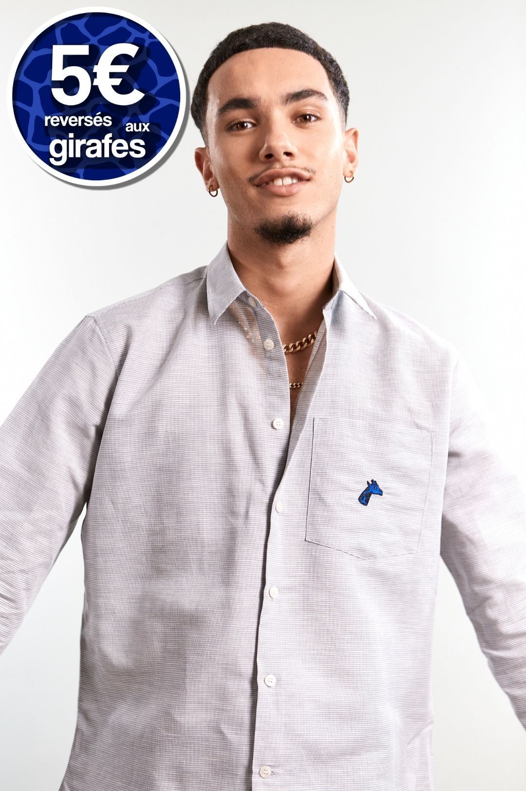 Chemise upcyclée en lin gris et blanc - girafon bleu 2