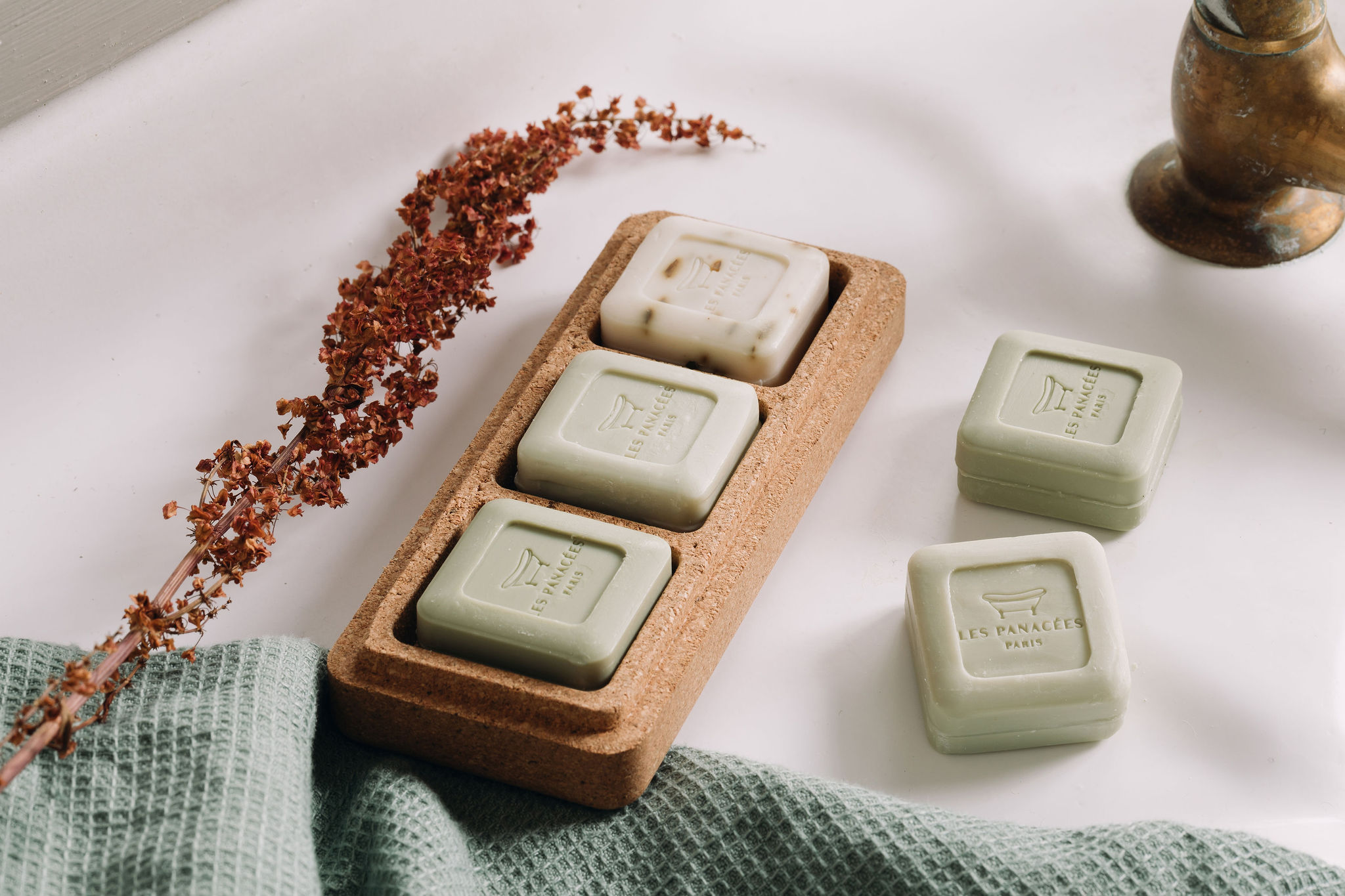 Coffret routine corps voyage À l'ombre des Cyprès - Tous types de peaux 4