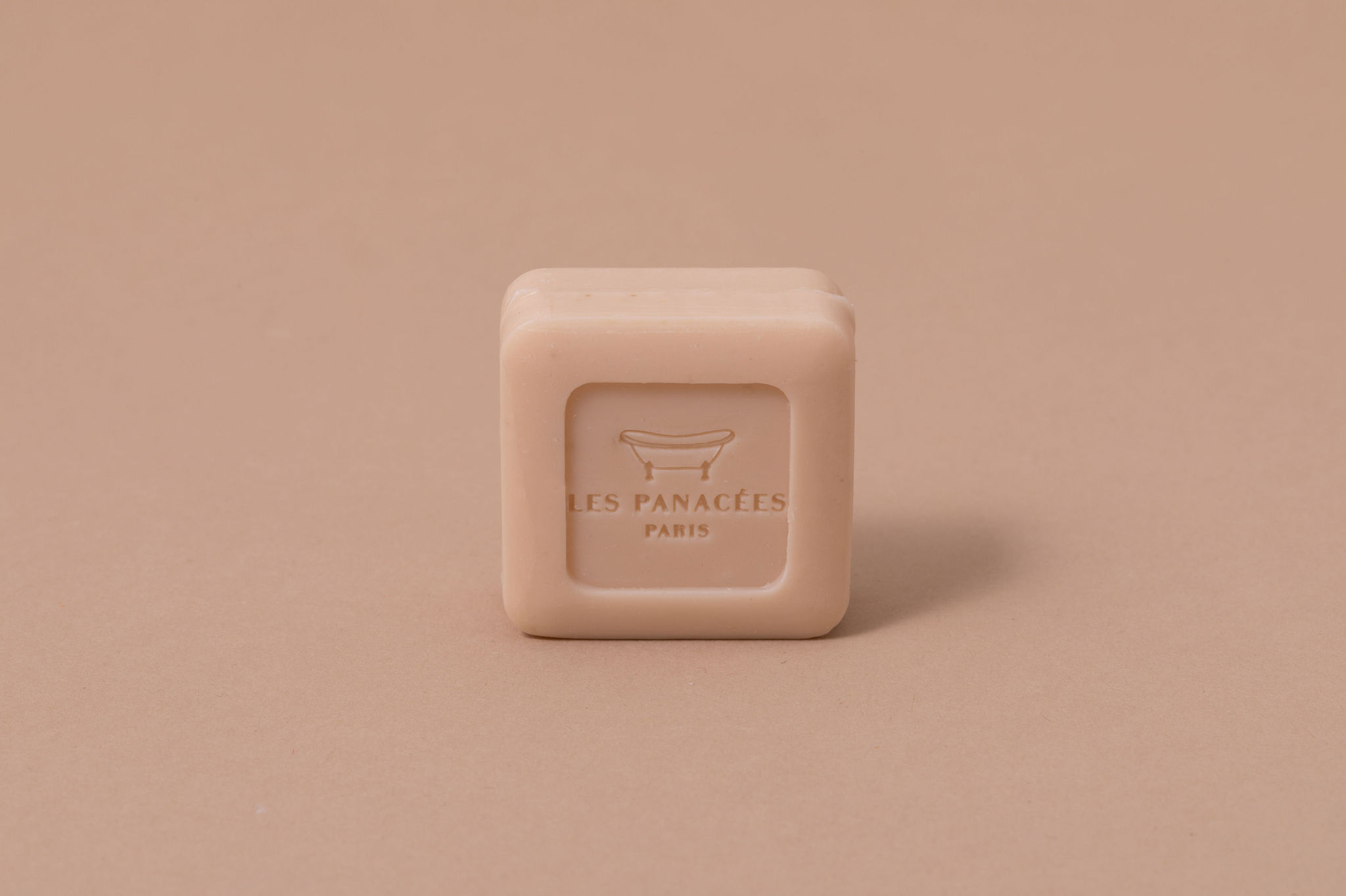 Écrin de voyage en liège et son shampoing solide Bouquet de Nature 2