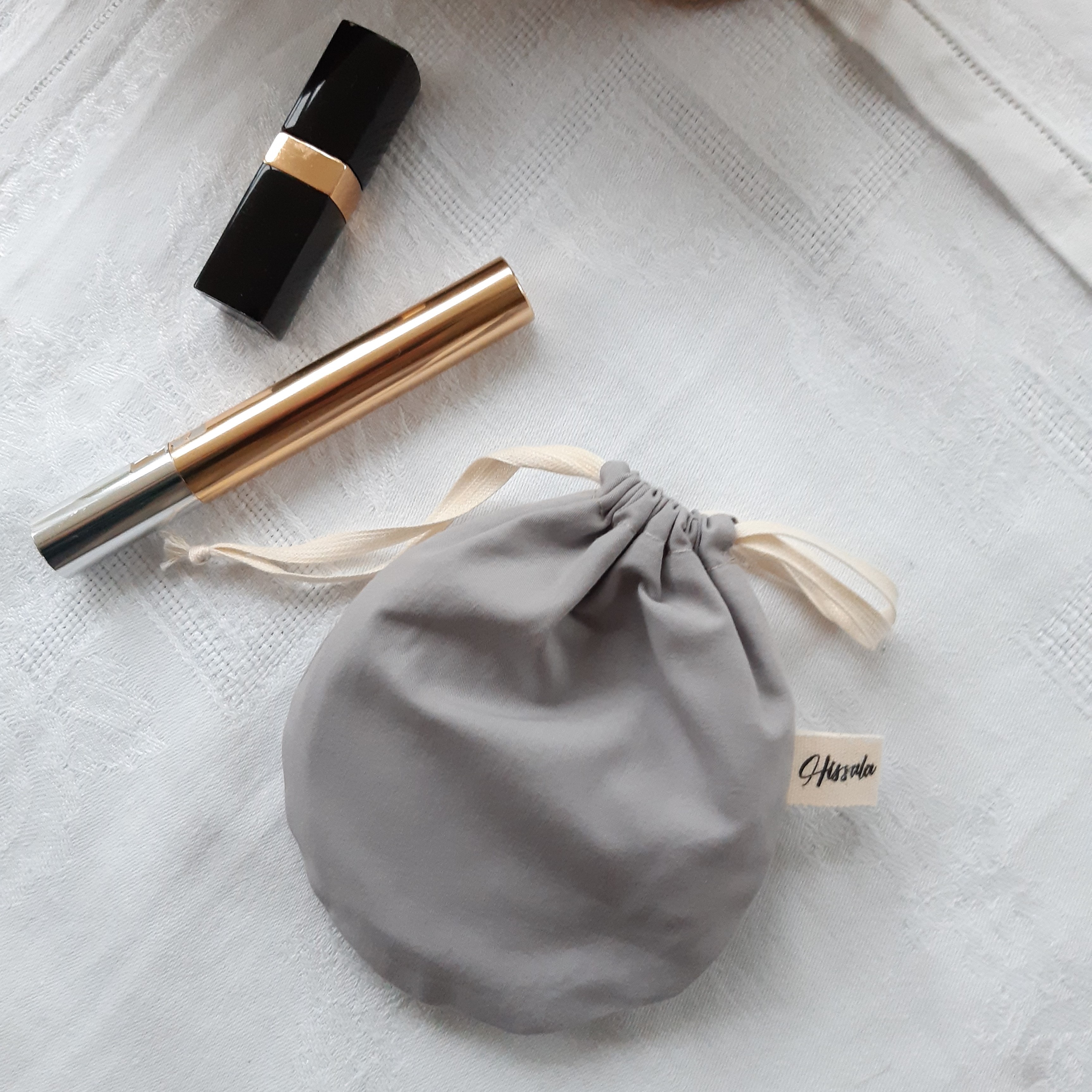 Pochons de 4 lingettes-disques blancs et gris - Précieuse découverte MINI 2