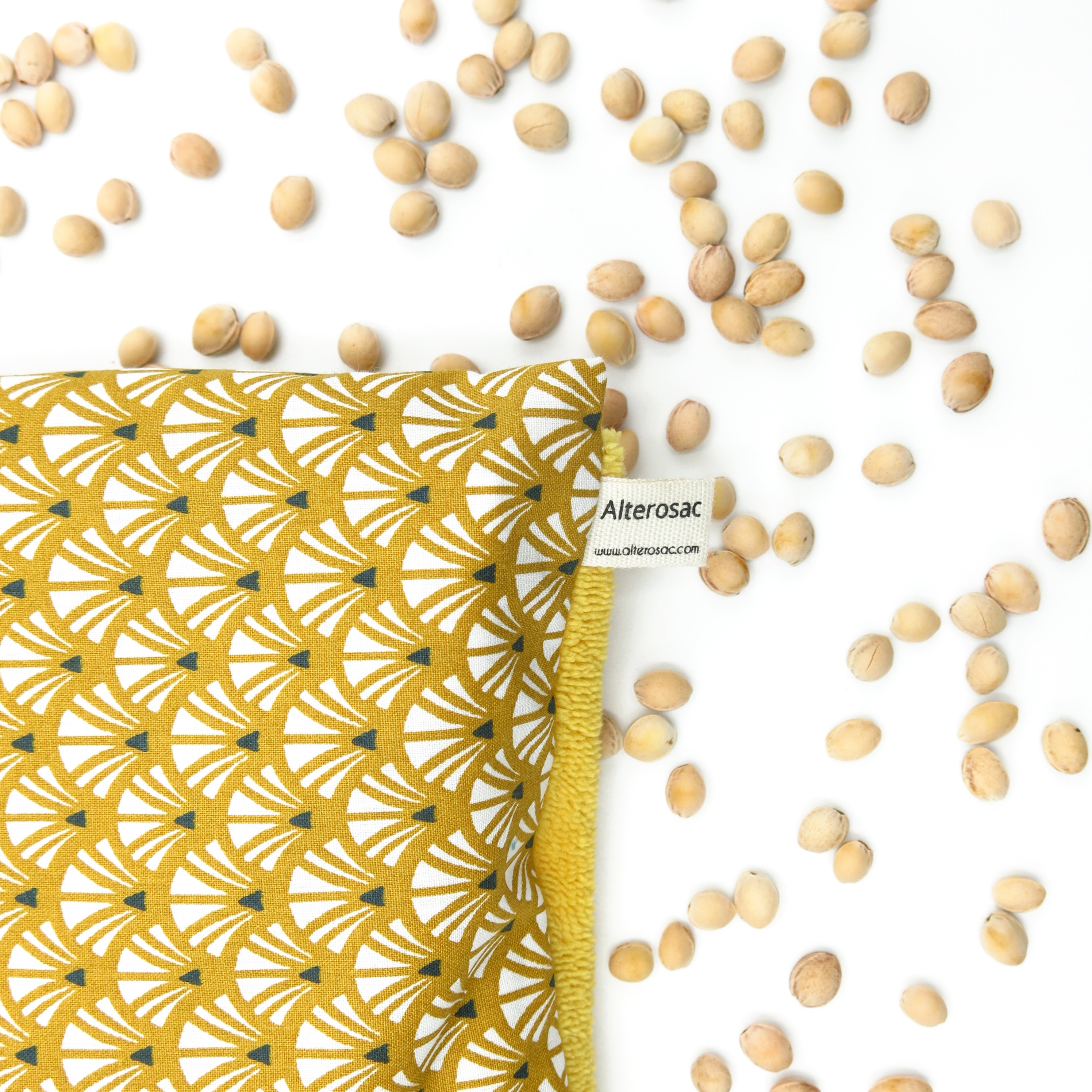 Bouillotte aux noyaux de cerises ou graines de lin 5