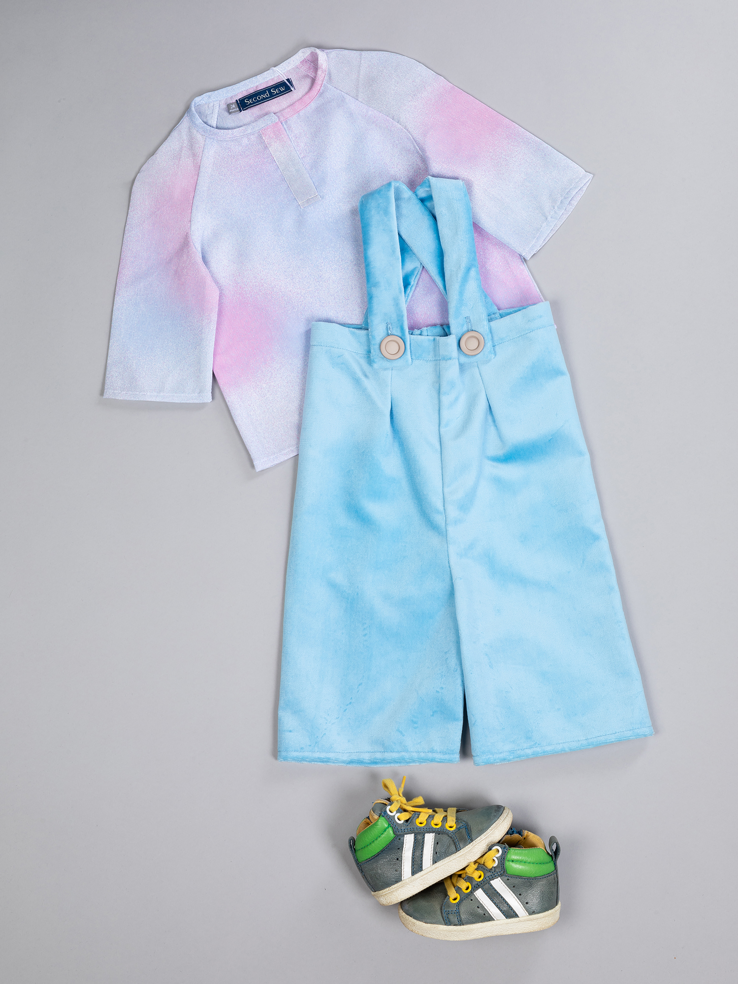 salopette-Himalaya-second-sew-tissu-recycle-bebe-enfant-made-in-france