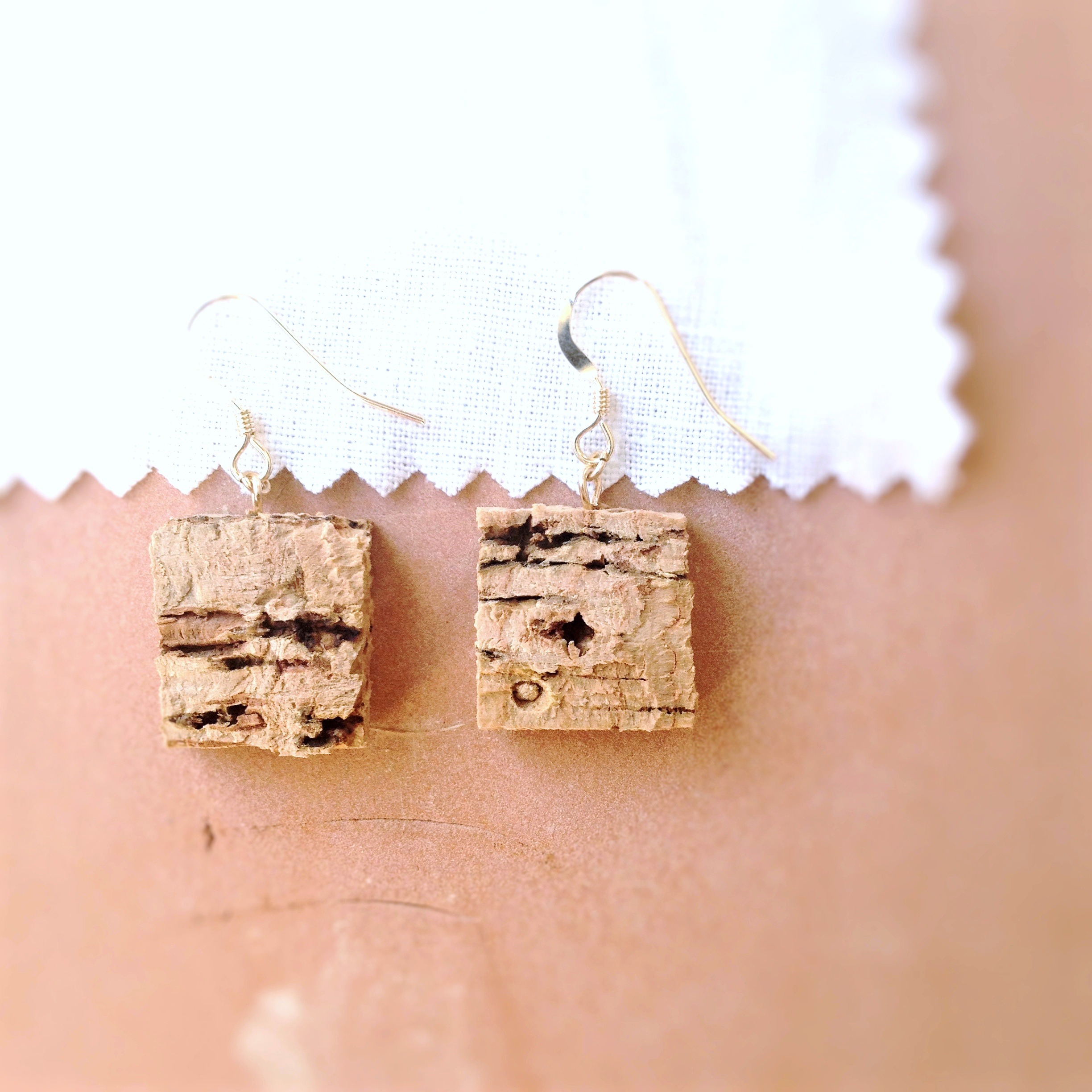 Boucles carré en liège recyclé, vegan, fait en France