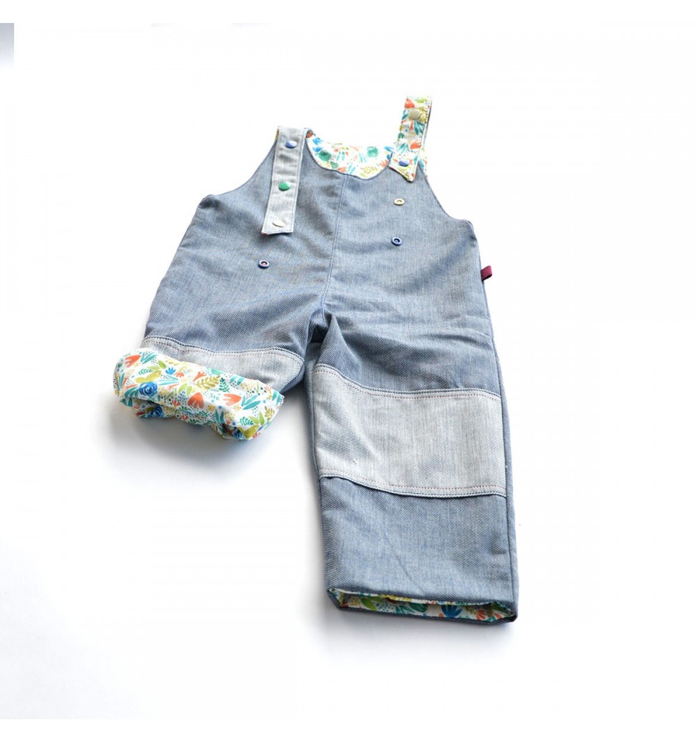 Salopette évolutive en jean bio - motif fleuri 3