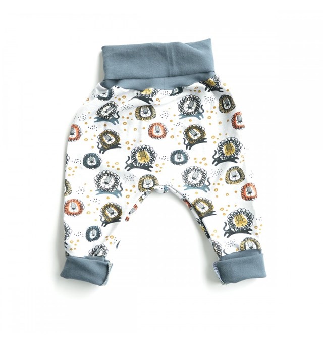 Sarouel évolutif et stylé en coton bio - motif lion  5