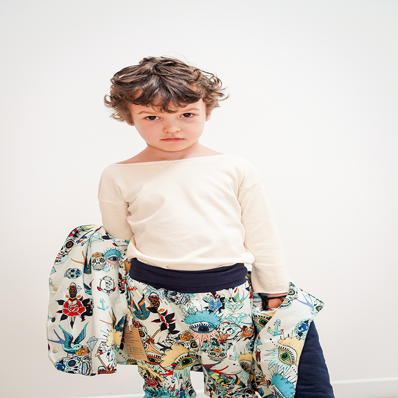 Sarouel évolutif et stylé en coton bio - motif pirates 2