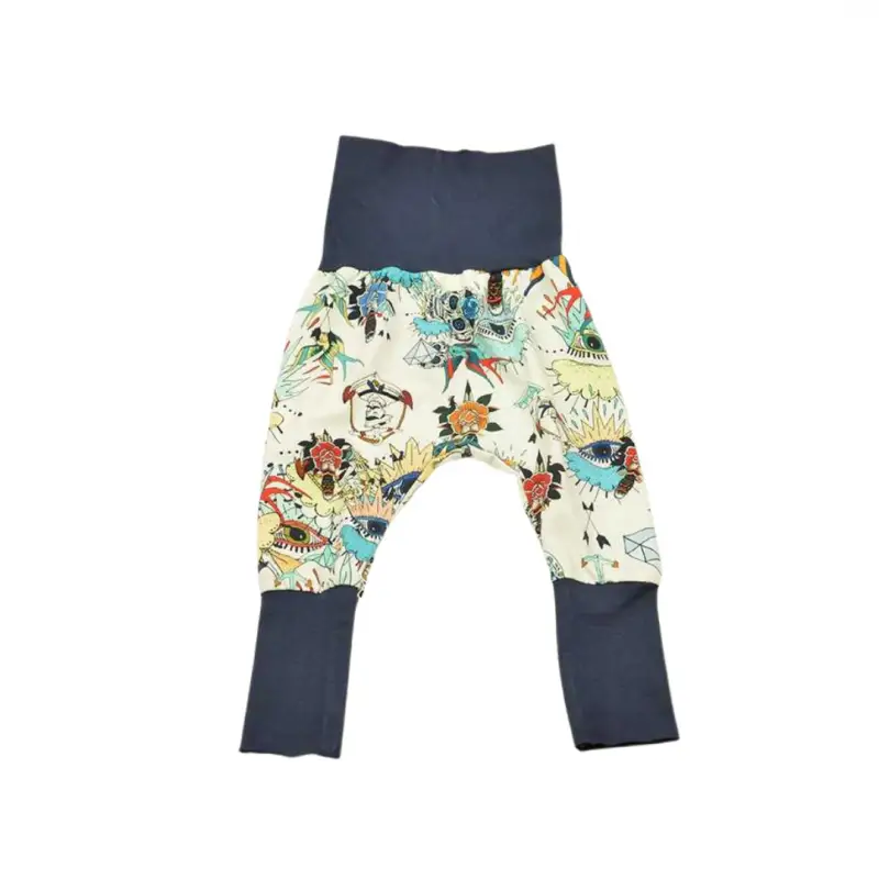 Sarouel évolutif et stylé en coton bio - motif pirates 3