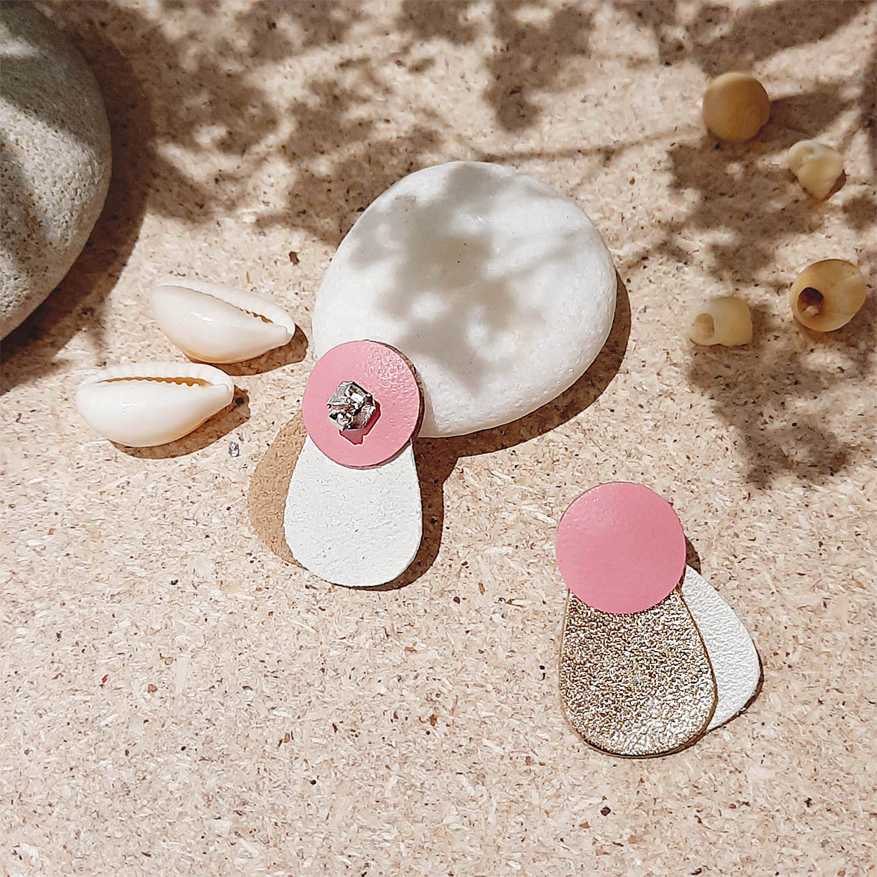 Puces d’oreilles PÂQUERETTES Rose 4