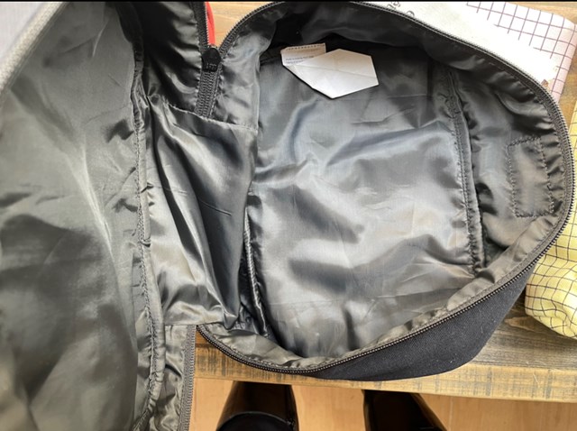 Pack Sporty - Sac polochon, vanity, pochette Noir 10