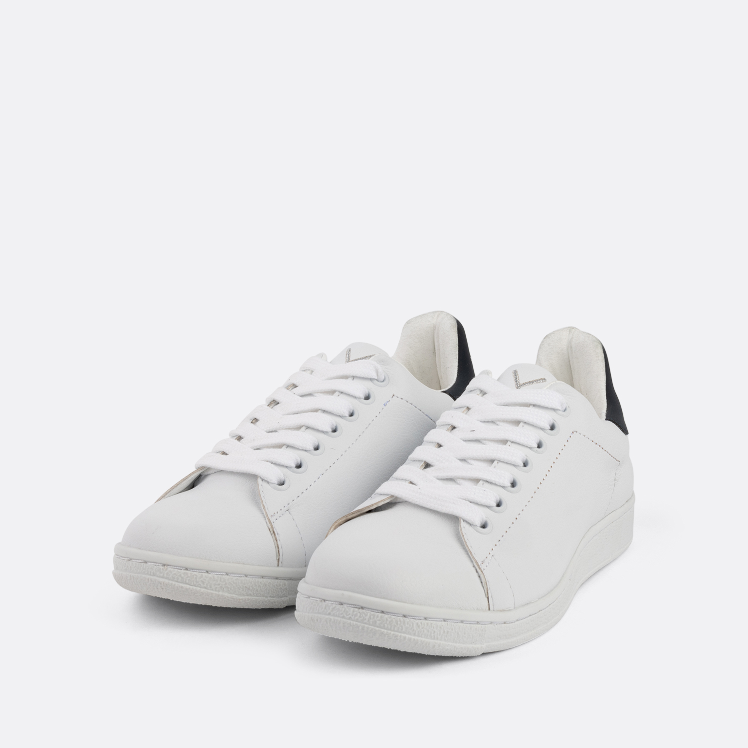 Venera-001 - Baskets en Pomme Blanches 3