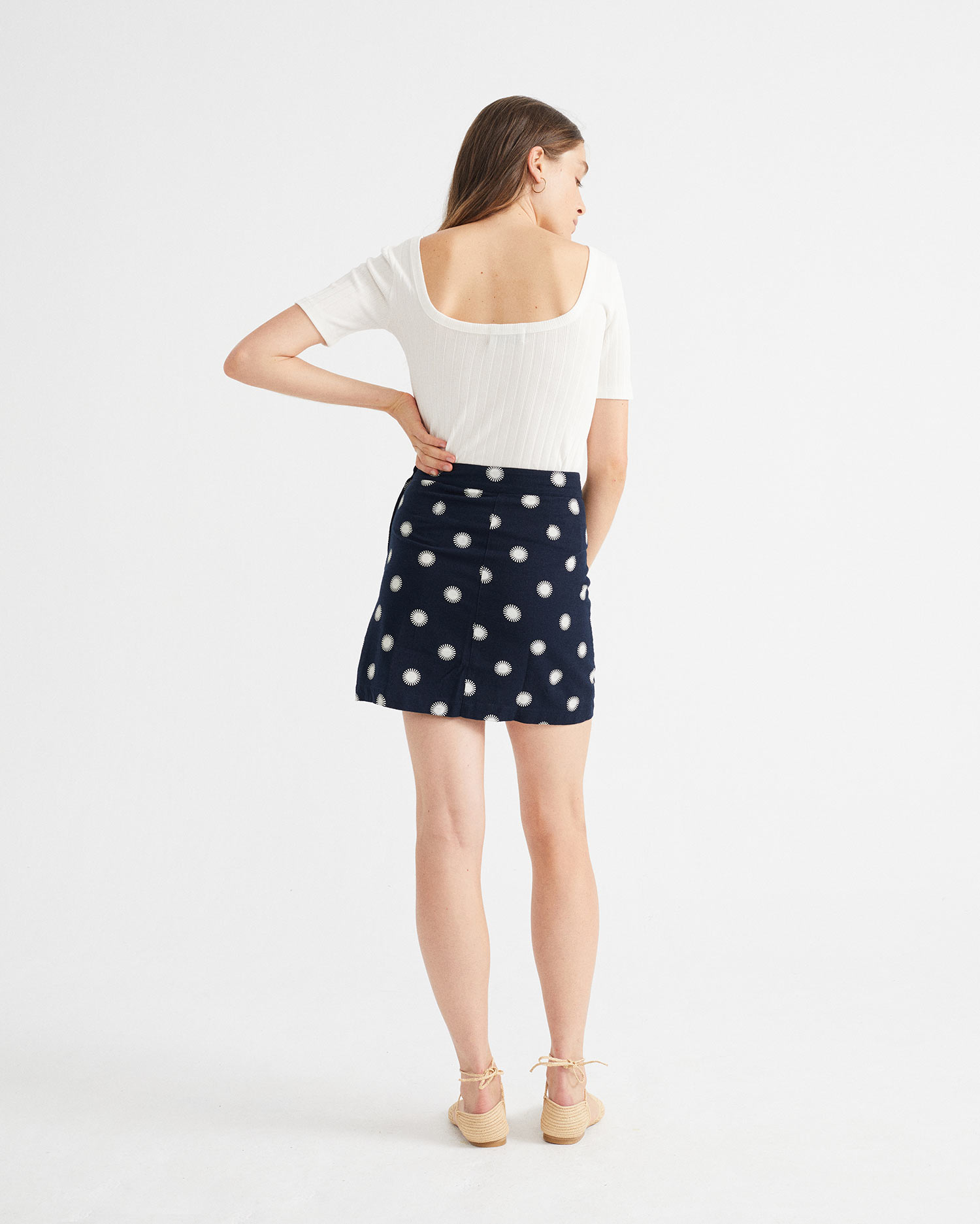 T-shirt blanc - Trash Sunflower de Thinking MU 6