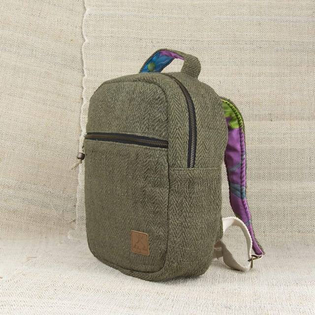 sac à dos éthique en chanvre upcyclé - Aja Anis