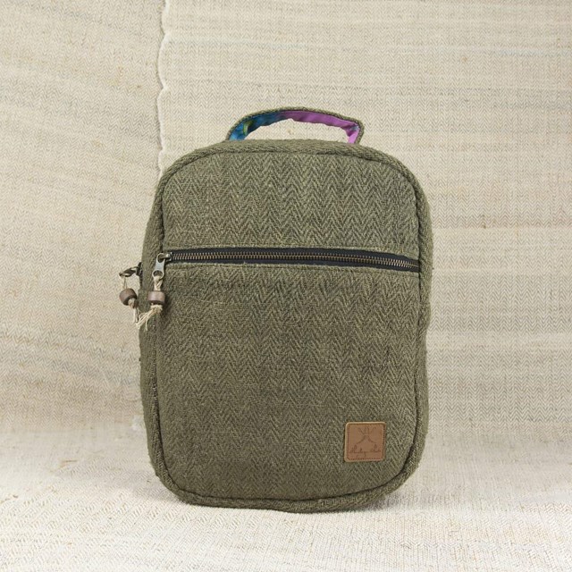 sac à dos éthique en chanvre upcyclé - Aja Anis