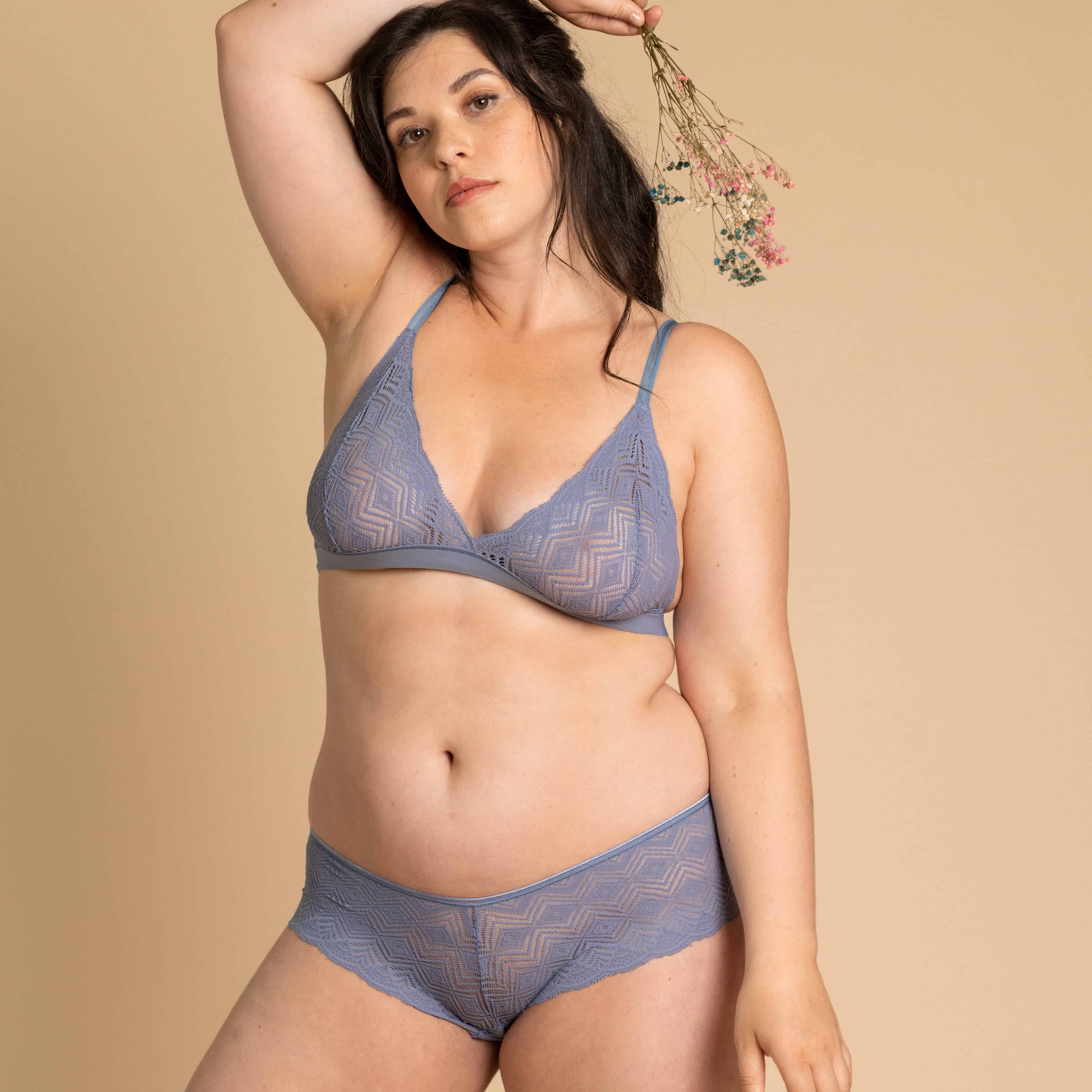 Shorty Dawa Myosotis en dentelle recyclée 4