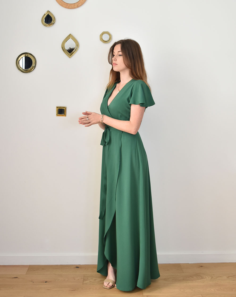 Robe portefeuille Zermonie manches papillon verte