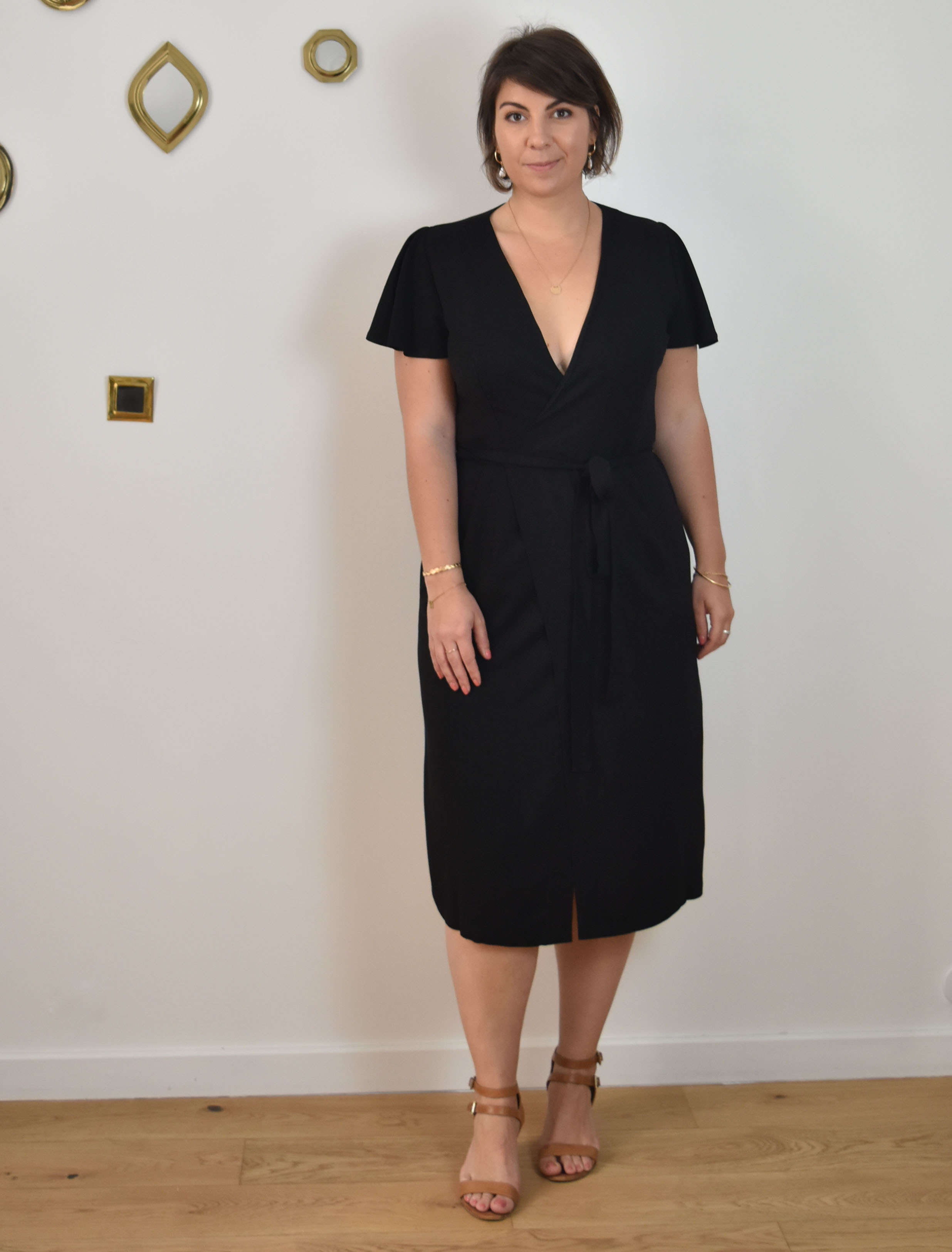 Robe Zoalie noir EcoVero manches papillon Aatise made in France