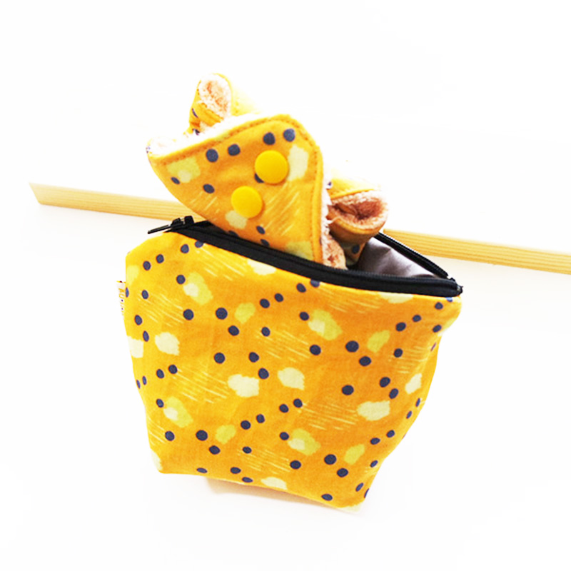 trousse pour serviette hygiénique réutilisable