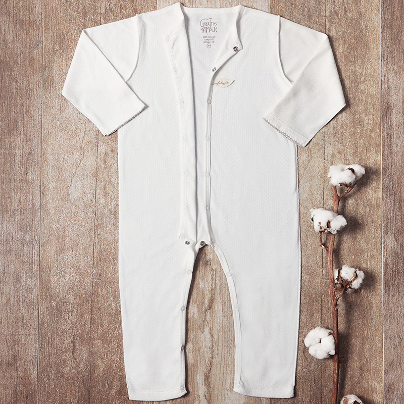 Packshot du pyjama maille ajourée en coton bio