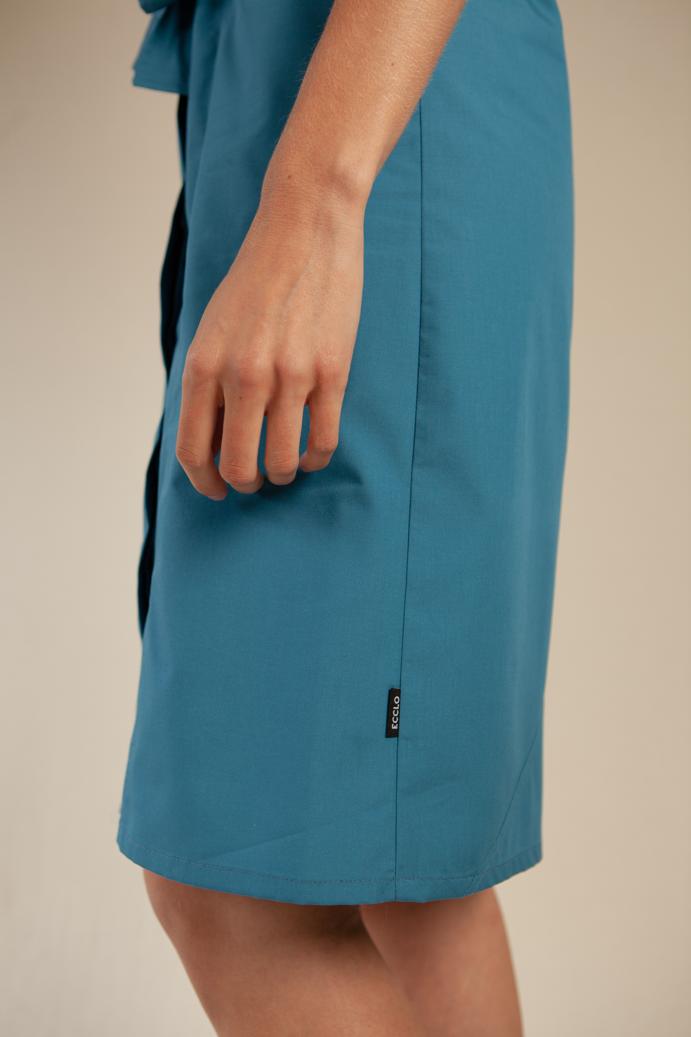 robe-combattante-turquoise-fabrication-francaise-mode-ethique