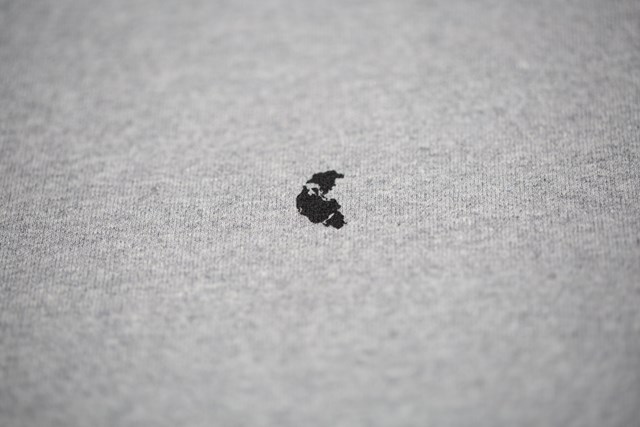 sweat-homme-gris-aluminio-recycle-made-in-france-logo