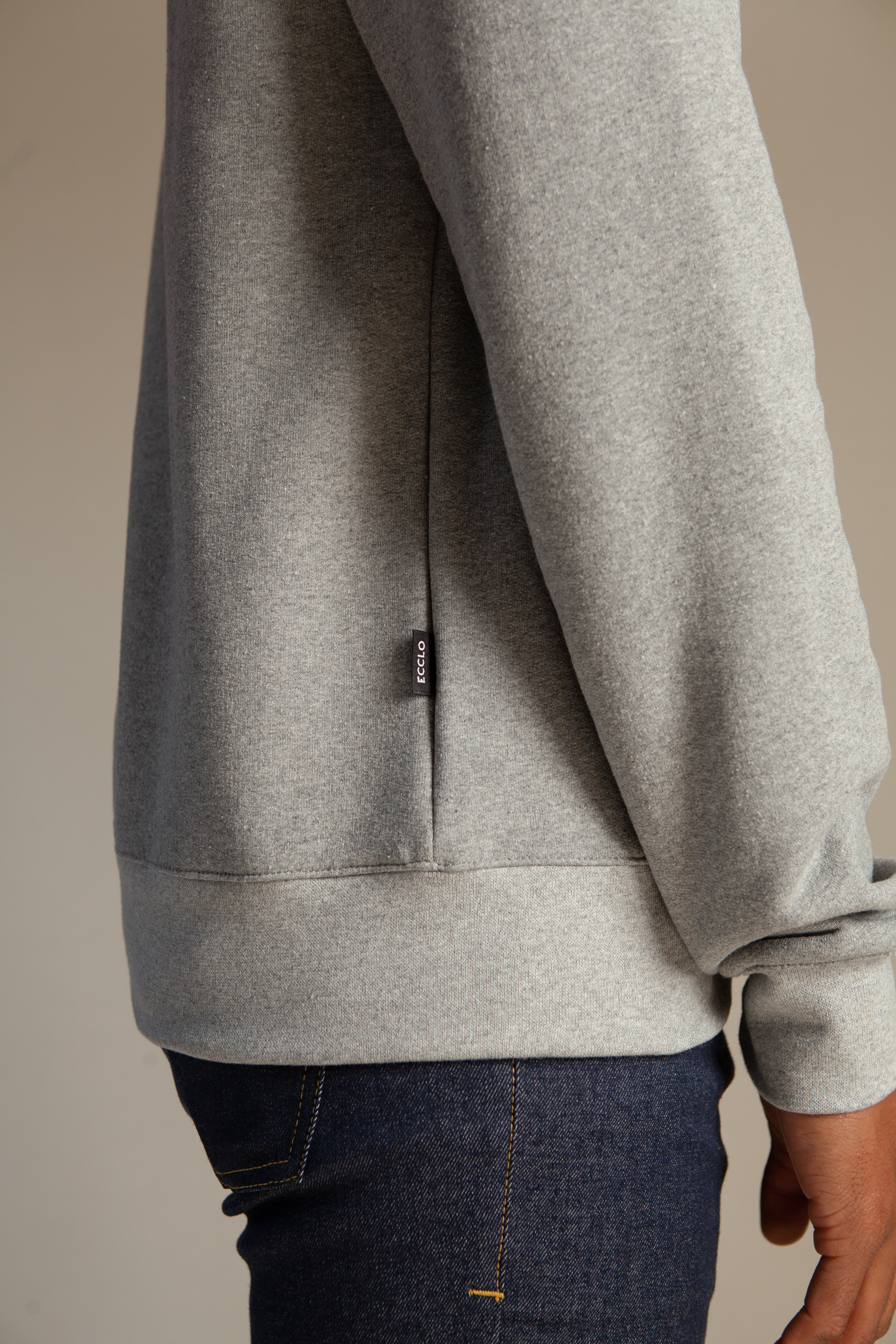 sweat-homme-gris-aluminio-recycle-made-in-france-manches