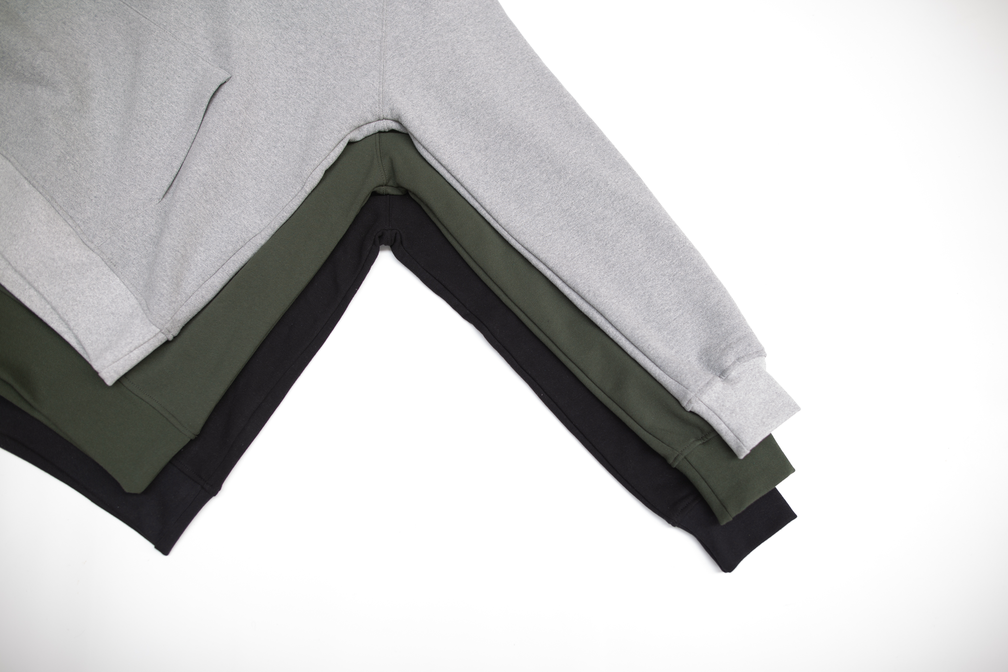 sweat-capuche-noir-unisexe-recycle-made-in-france-packshot