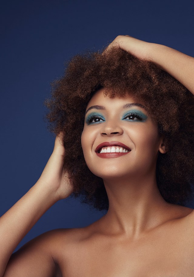 fard a paupieres bleu clair naturel model