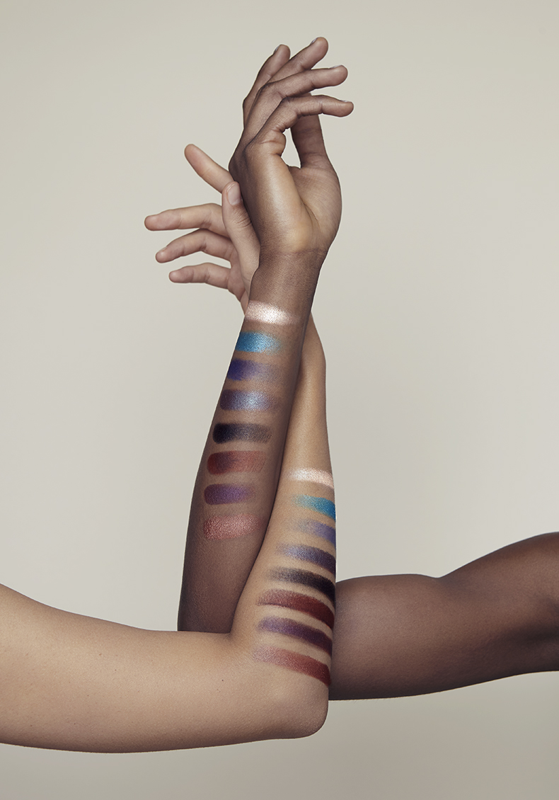 fard a paupieres rose poudre naturel ensemble