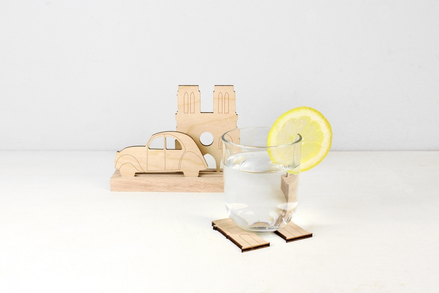 Objet déco Tour Eiffel en bouleau contreplaqué fabriqué en France