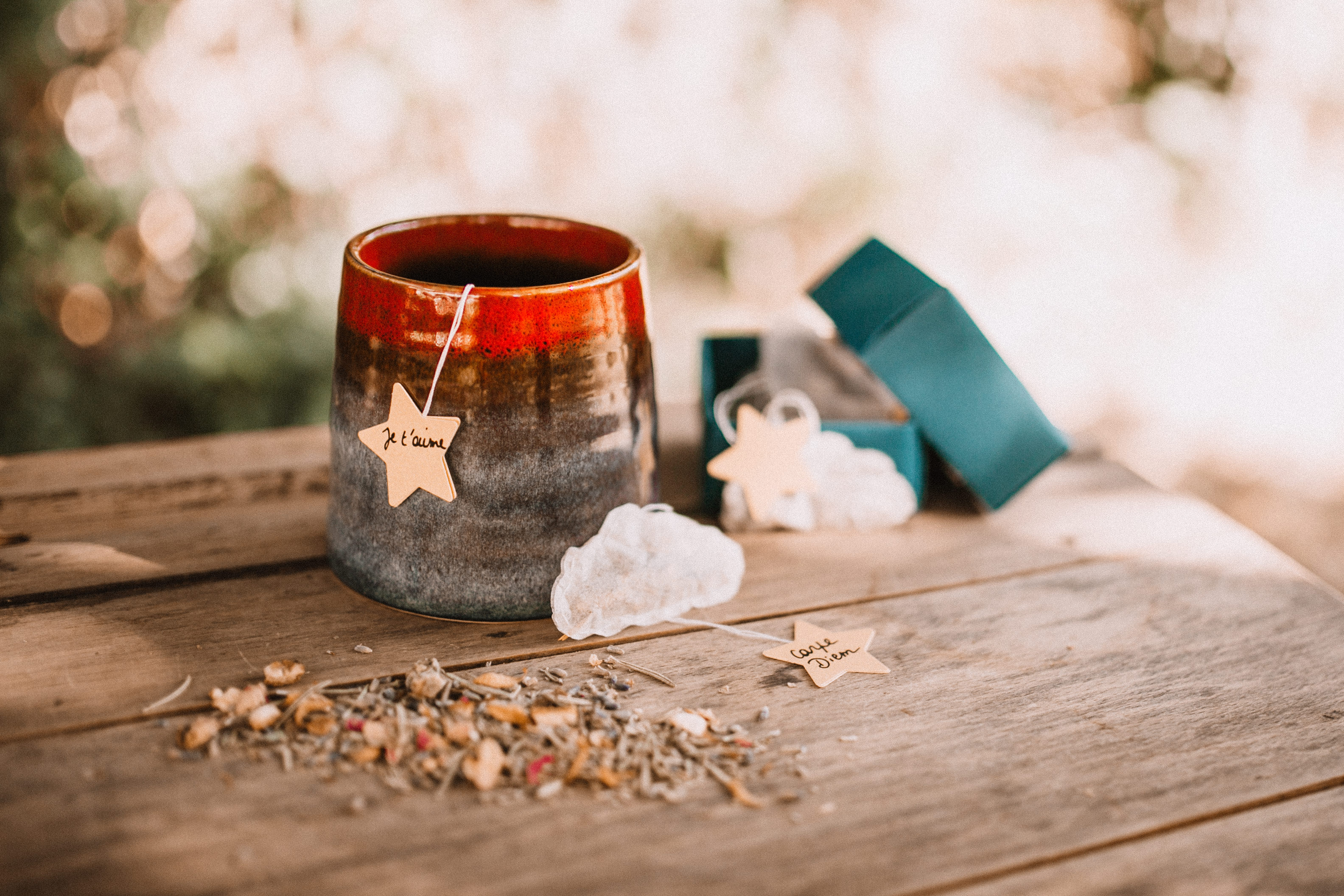 Coffret DIY Rose - Créez vos sachets de tisane poétiques et personnalisés 4