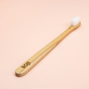 BROSSE À DENTS EN BOIS DE HÊTRE