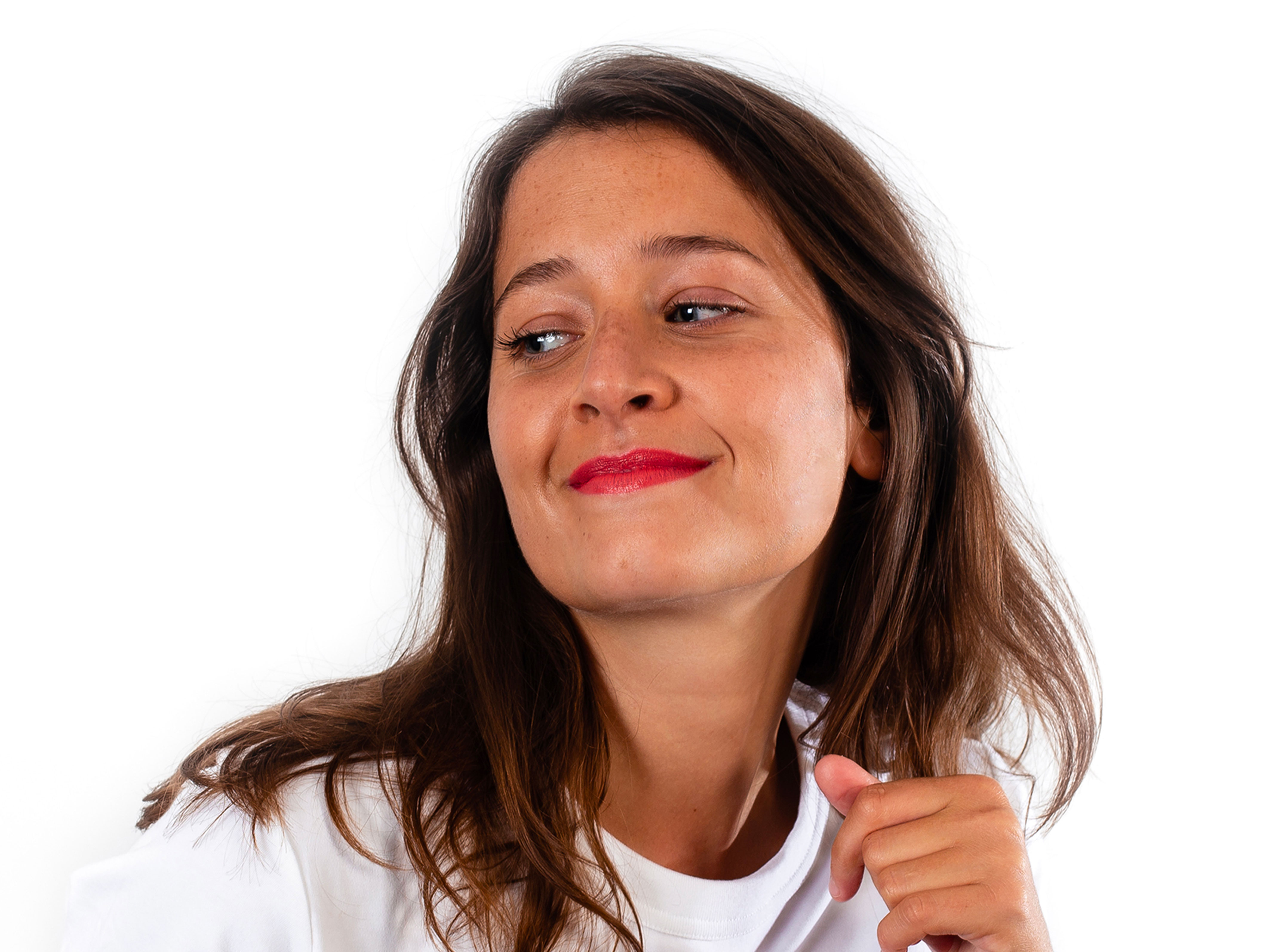 Rouge à lèvres naturel et soin Pomponne teinte rose rétro portée par Mathilde