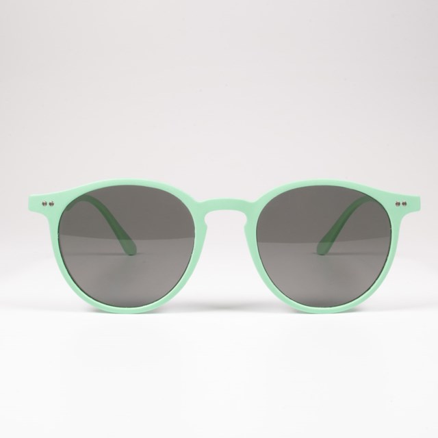 Avène vert d'eau - verres gris
