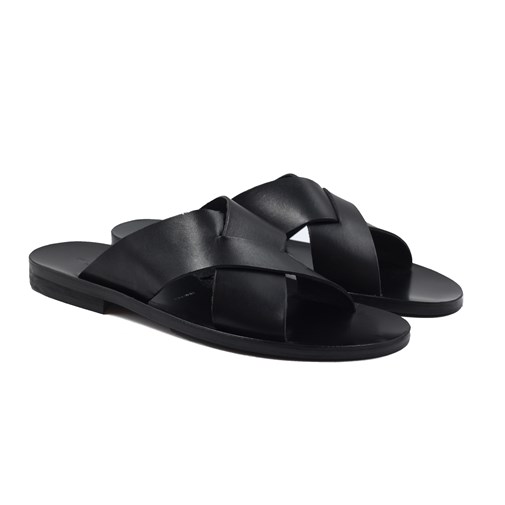 Sandales croisées homme cuir noir