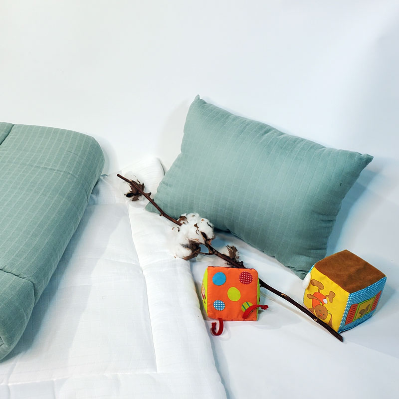 Coussin Rectangle en Coton Bio Vert 2